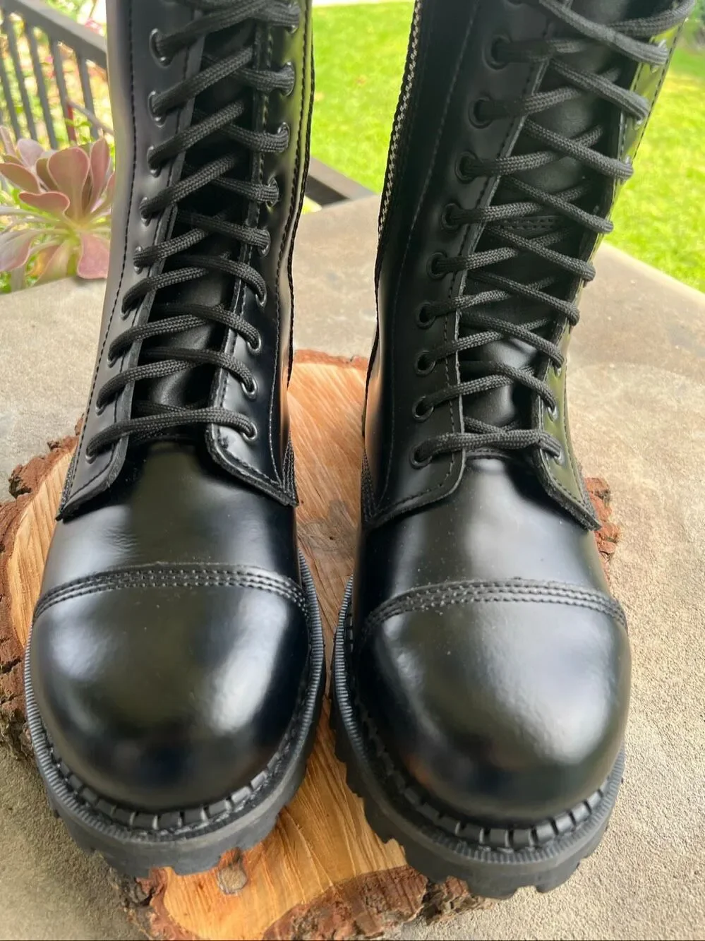 Demonia Riot -20 Lace Up Knee High Boots Black Size 9 Nwot Unisex